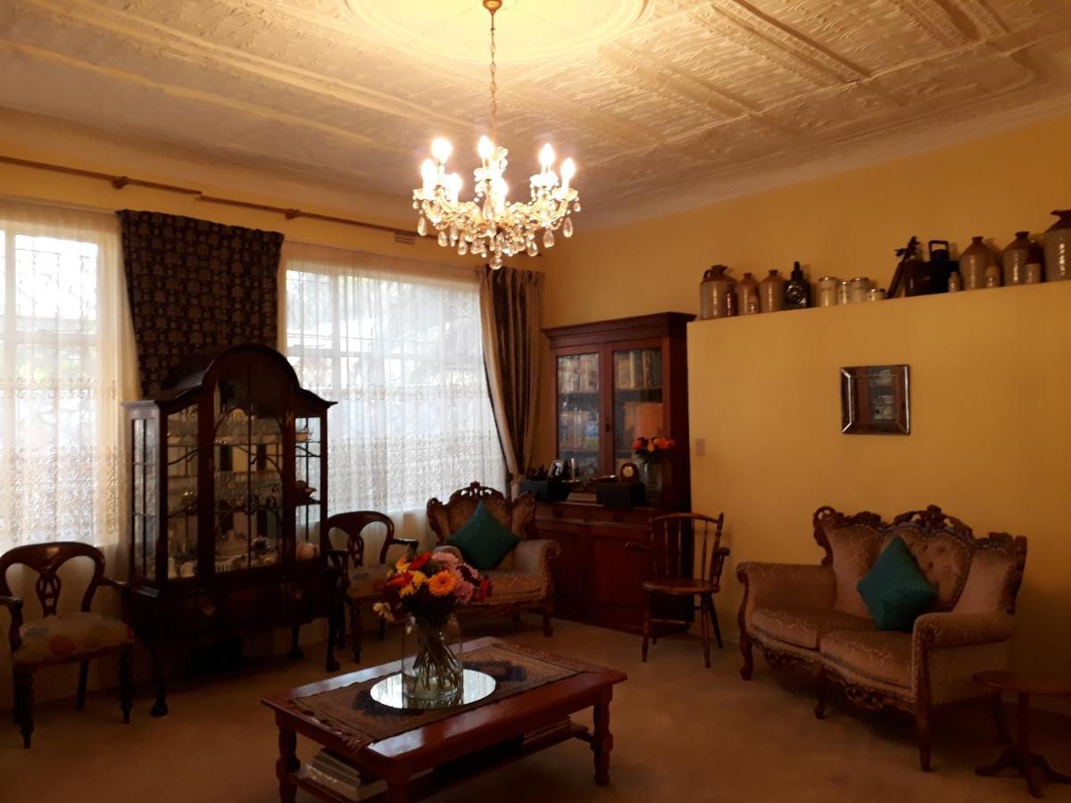 Upper Houghton Guesthouse Johannesburg Esterno foto